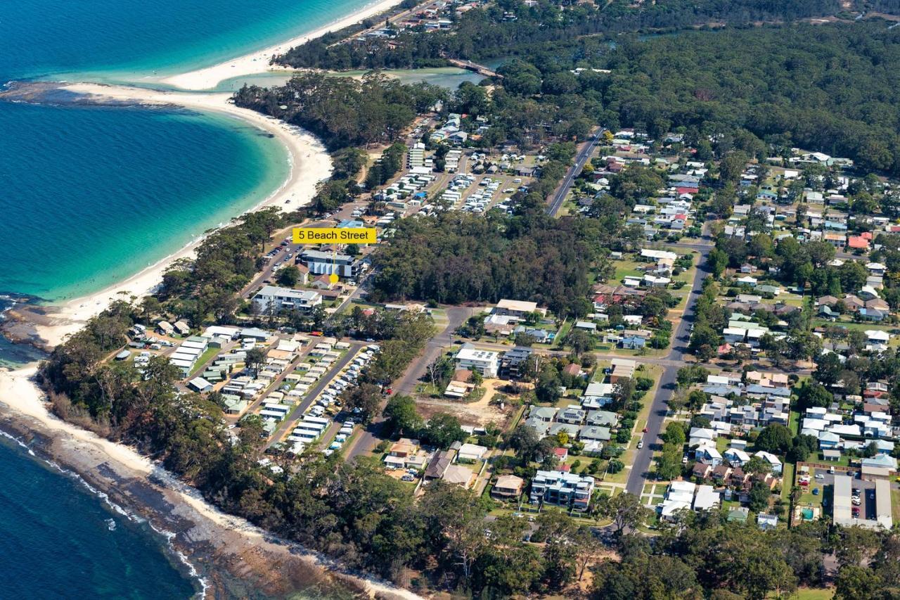 Husky 56 Beachfront Villa'S - Great Location On The Beach Huskisson Exterior foto