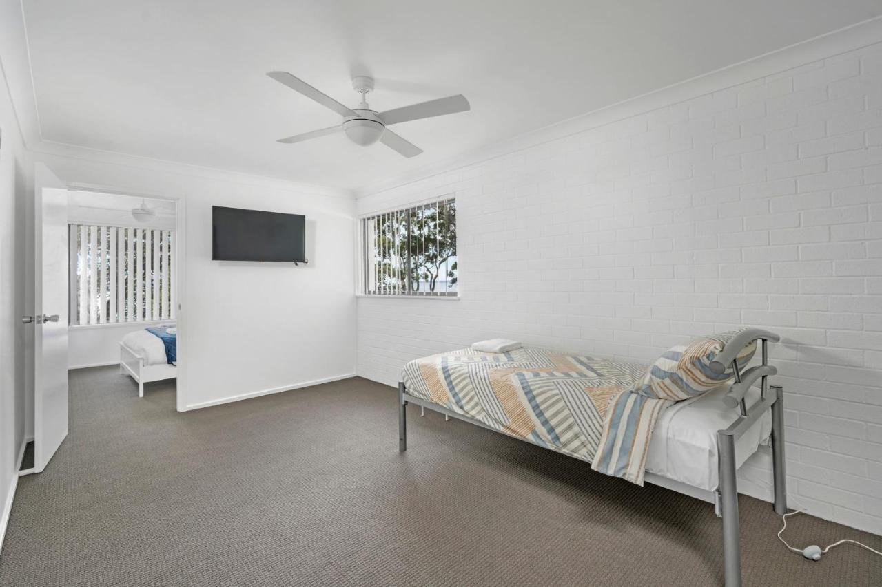 Husky 56 Beachfront Villa'S - Great Location On The Beach Huskisson Exterior foto